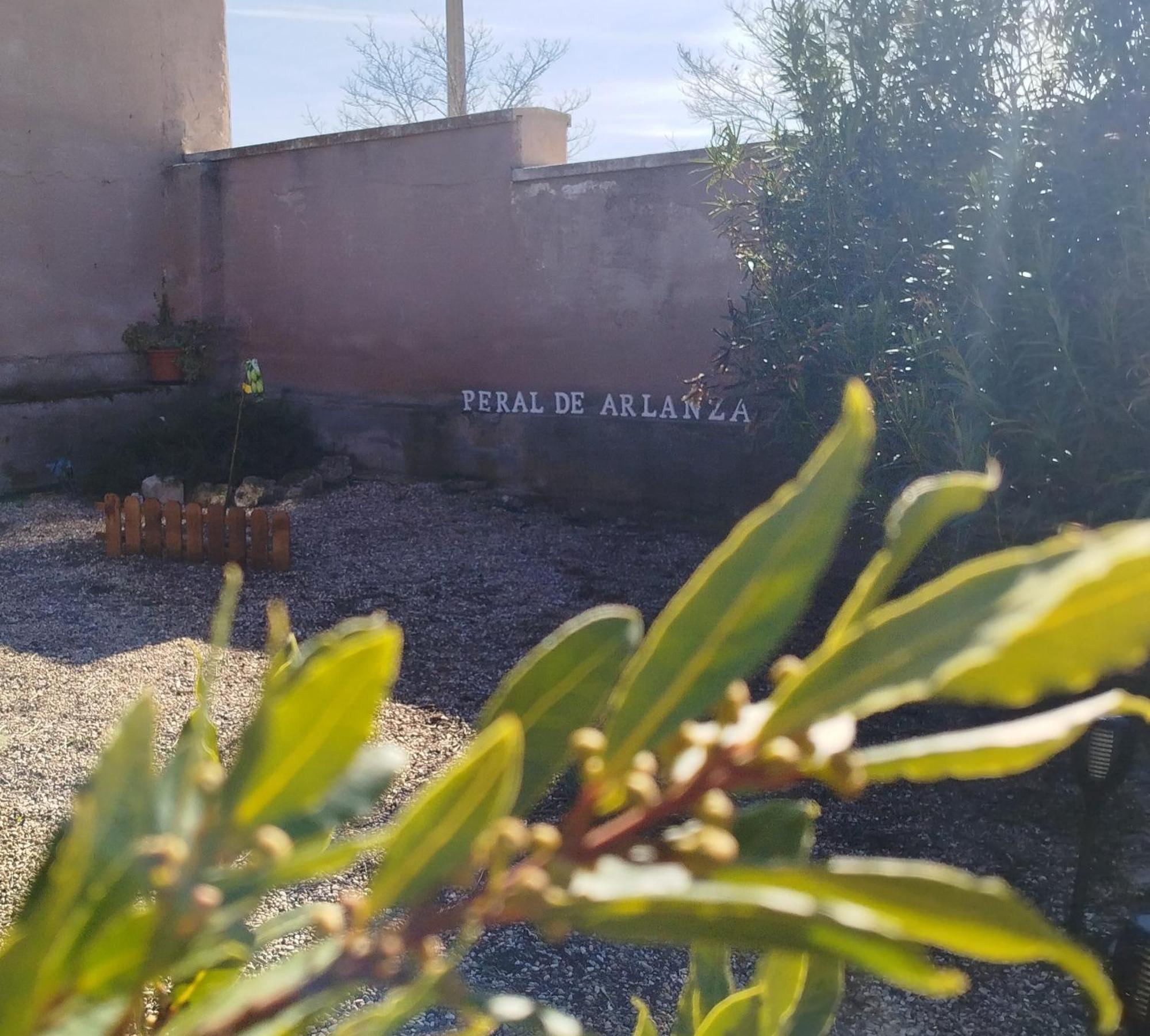 Casa Los Lagares Peral de Arlanza Luaran gambar